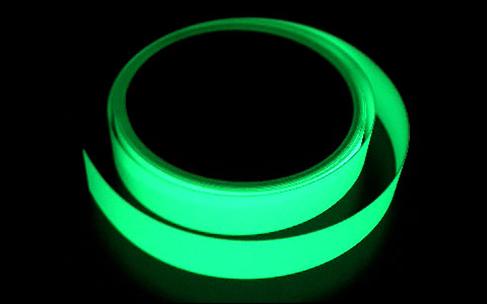 一部予約販売】 緑十字 コーン用高輝度蓄光プラスチックチェーン リング付 立入禁止札付 CHB-S-YL 長さ2m 284045 販売単位：1 